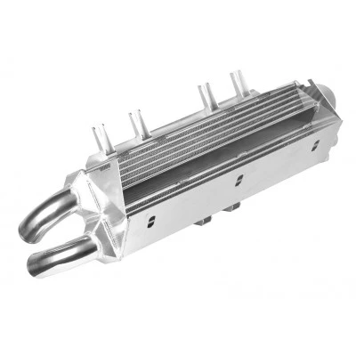 Intercooler Frontal Forge Pour R35 GT-R Avant 2001 4 Intercooler Frontal Forge Pour R35 GT-R Avant 2001 – Image 2